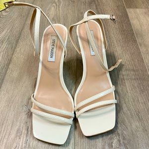 NWOT White Steve Madden Heels